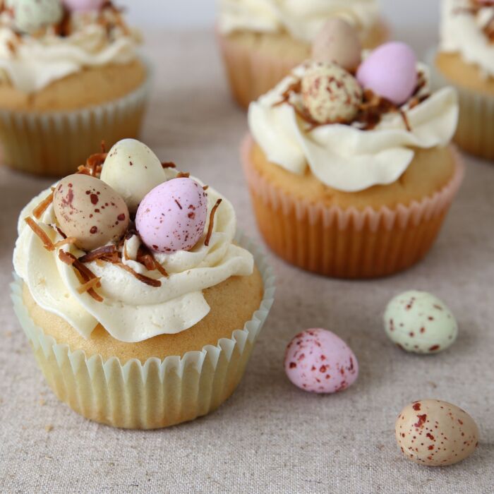 Easter Cupcakes.jpg